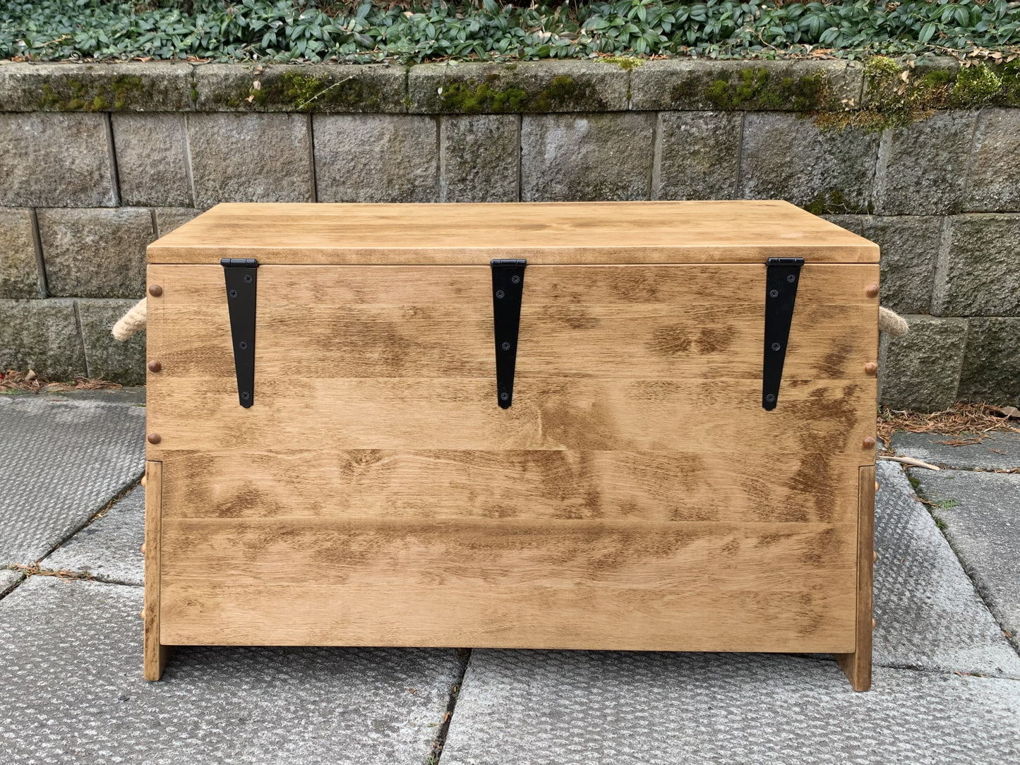 Rohirric/Viking-Sea-Chest Bench