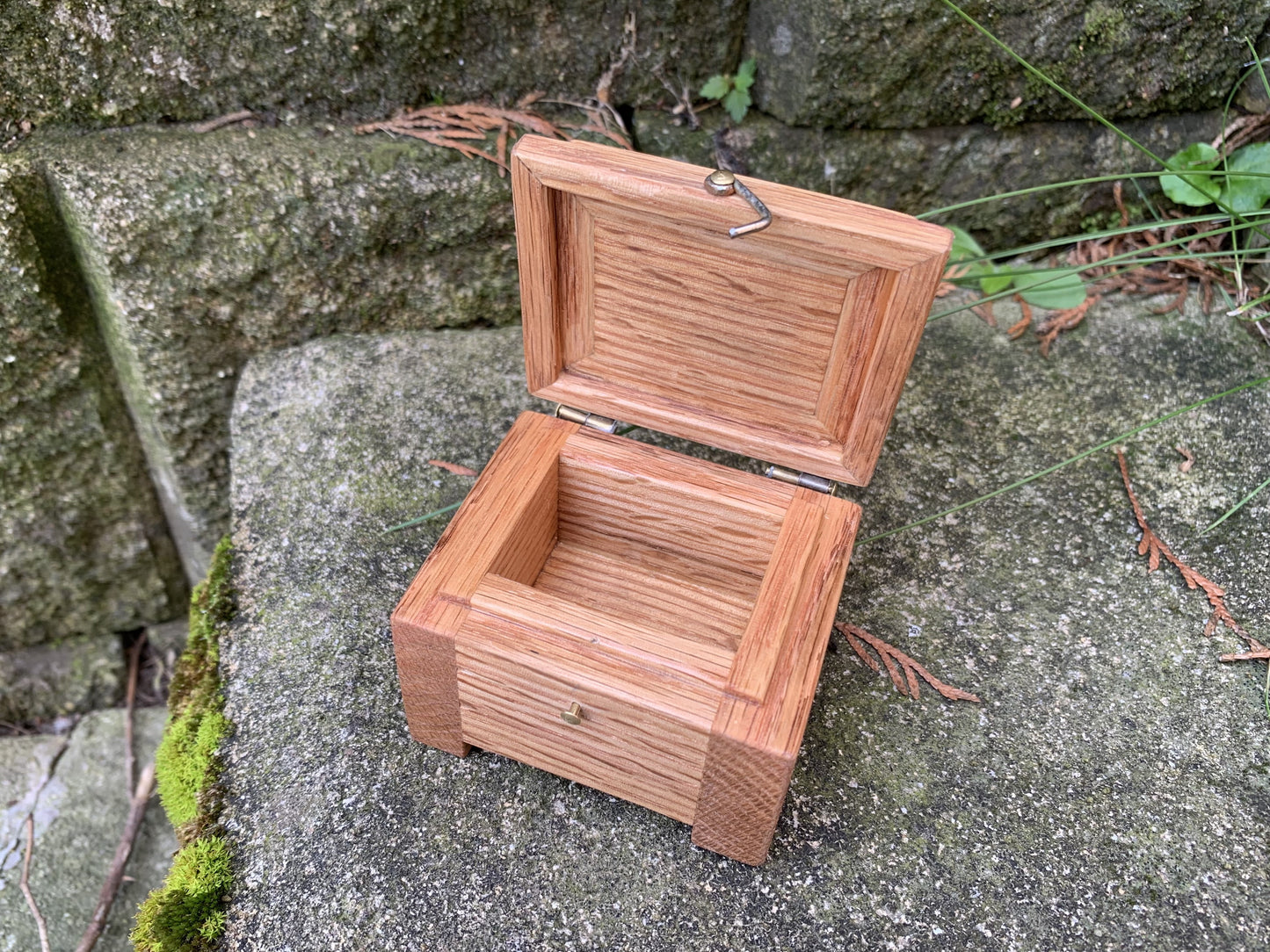 Small Wooden Hobbit Box