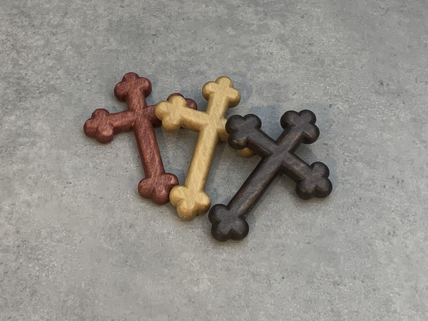 Small Budded Cross