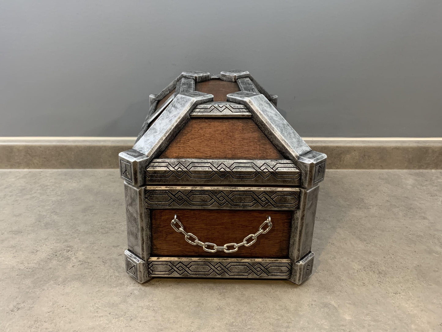 Dwarven Treasure Chest